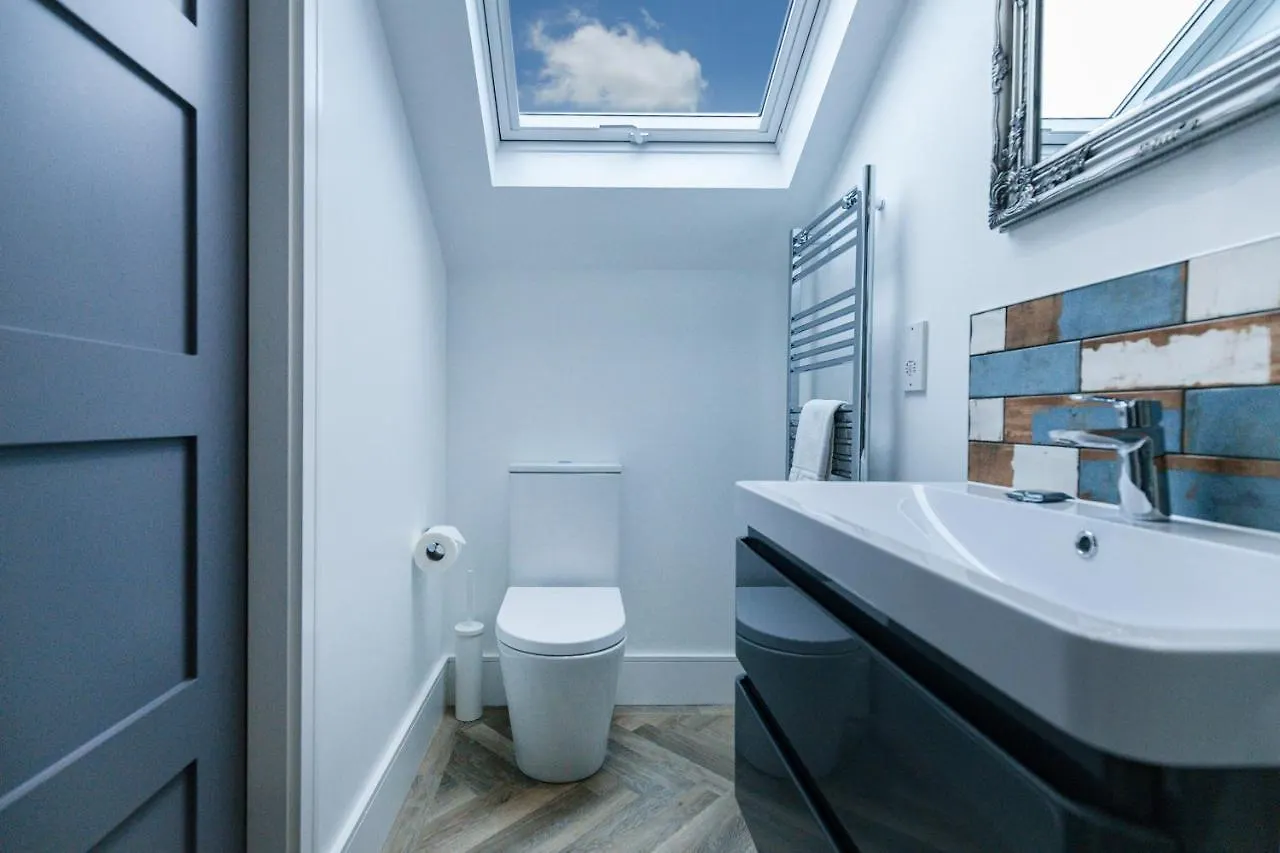 Luxury Loft Apartment By Bootique Wakefield 0*,  Birleşik Krallık